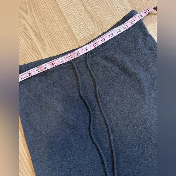 Barefoot dreams CozyChic Ultra Lite® Ribbed Midi Skirt in stone size large gray - Picture 4 of 9